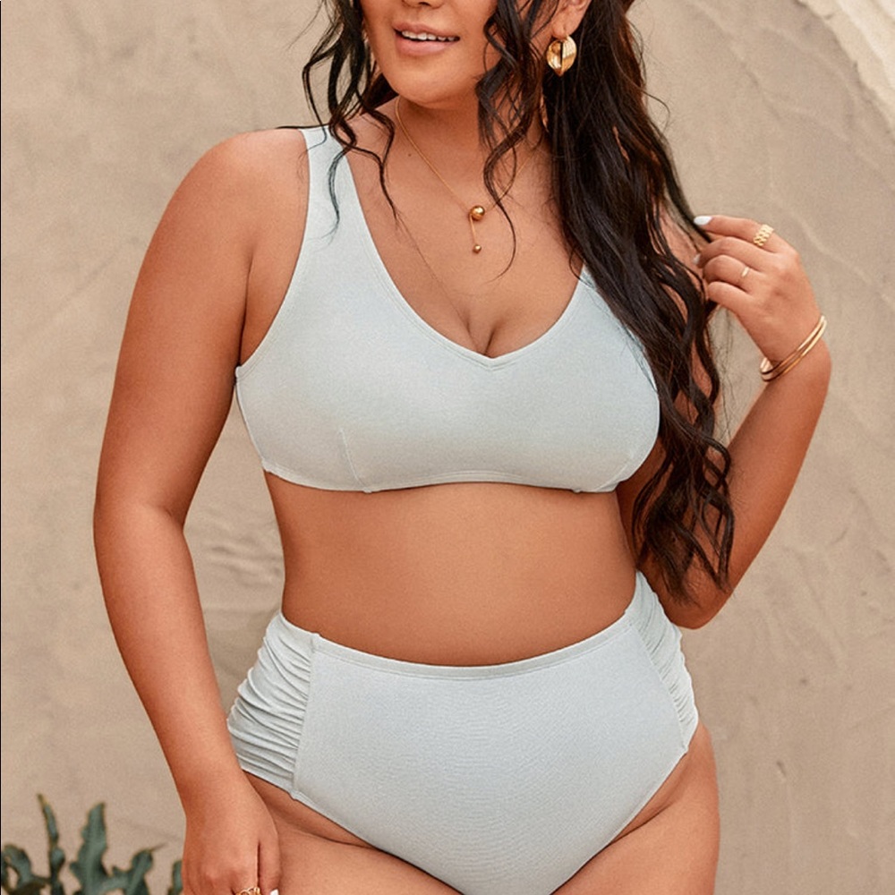 Swim suit